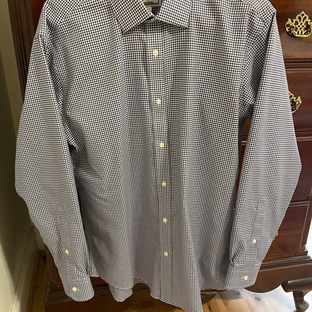 Jos. A. Bank Black and White Casual Button Down Shirt